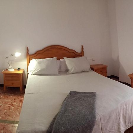 Hostal Fonda Cerdanya Ла Побла де Лилет Екстериор снимка